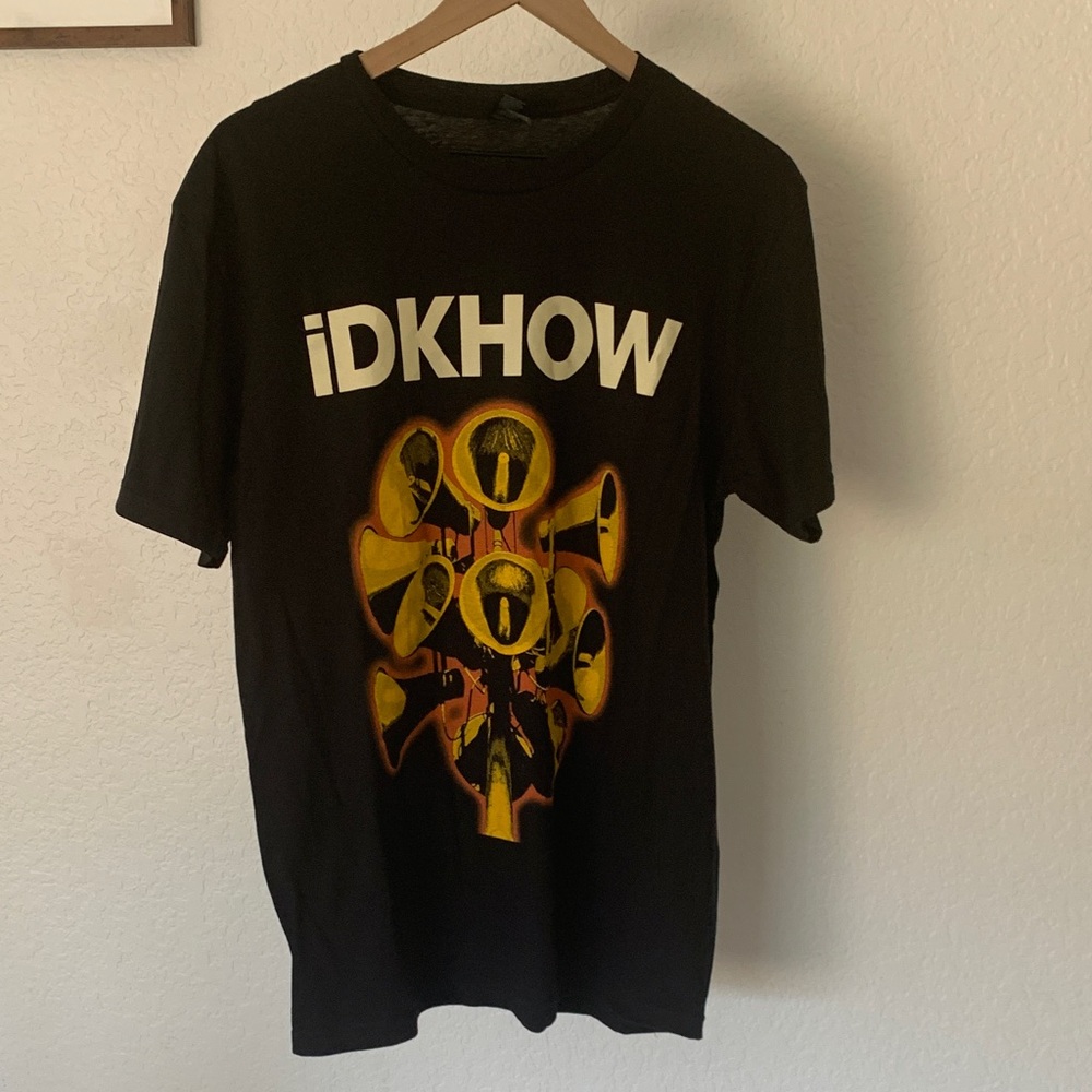 IDKHOW band tee